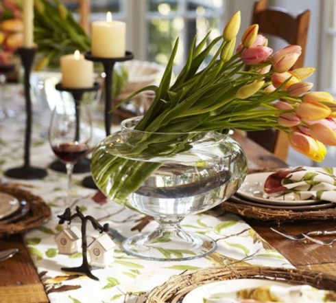 Candle-and-Flower-Spring-Table-Decorating-Ideas